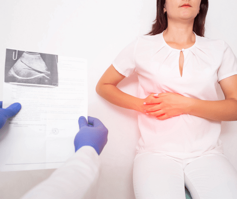 woman with bladder infection